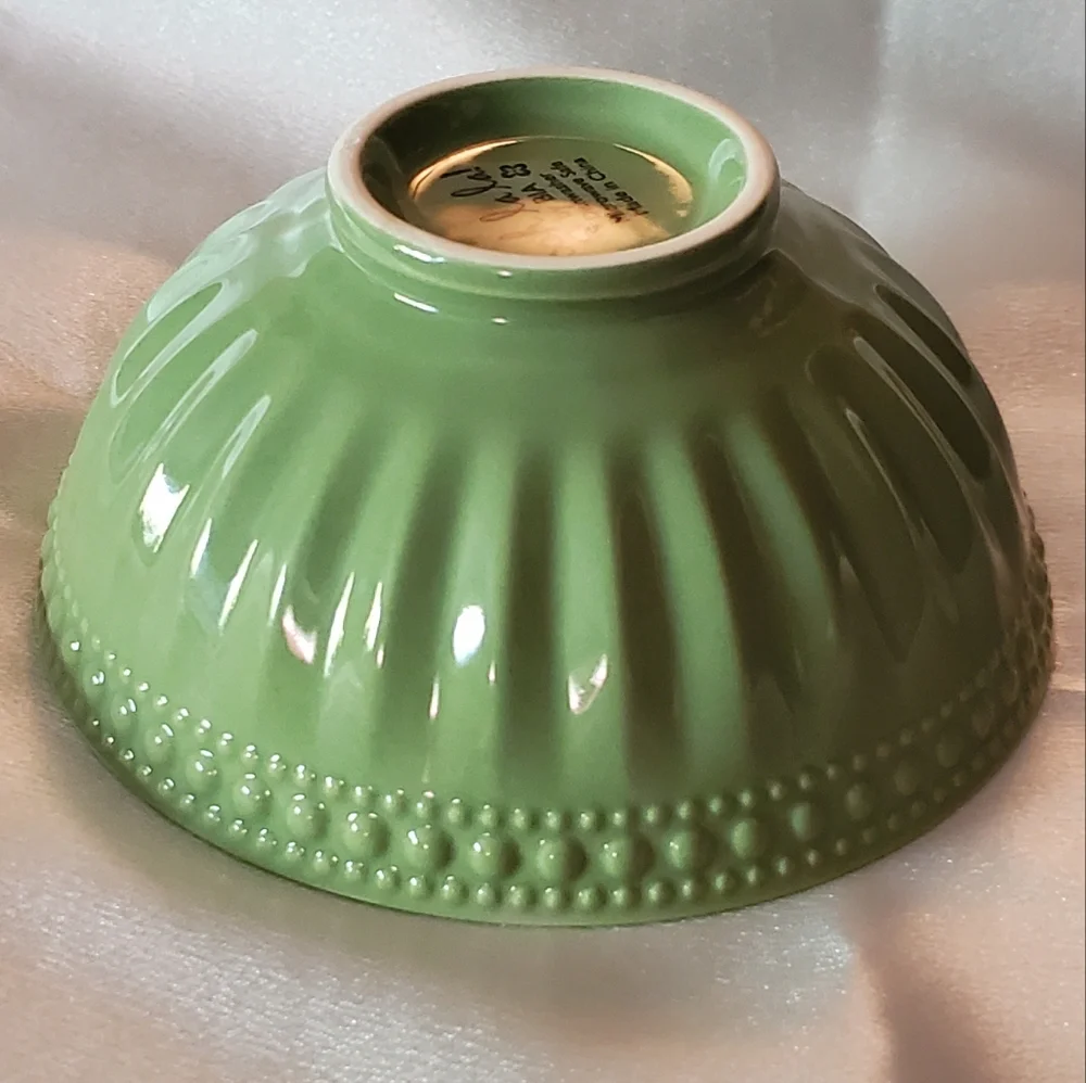 N/A small ceramic
